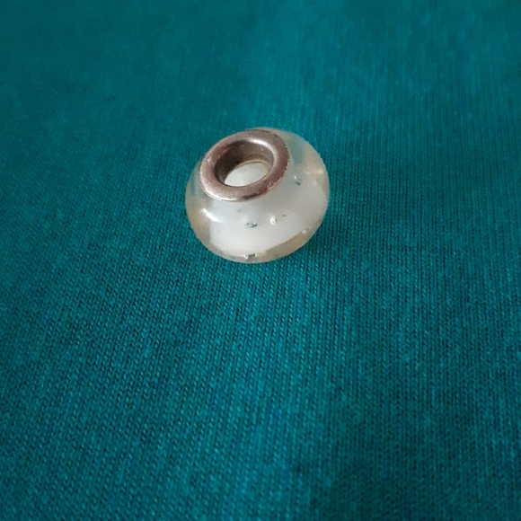 3 Glass Beads for bracelet - Picture 4 of 4